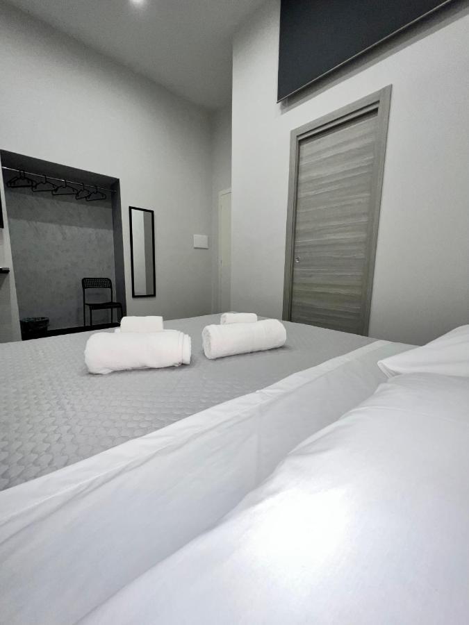 Hotel Civico Sedici à Naples Extérieur photo