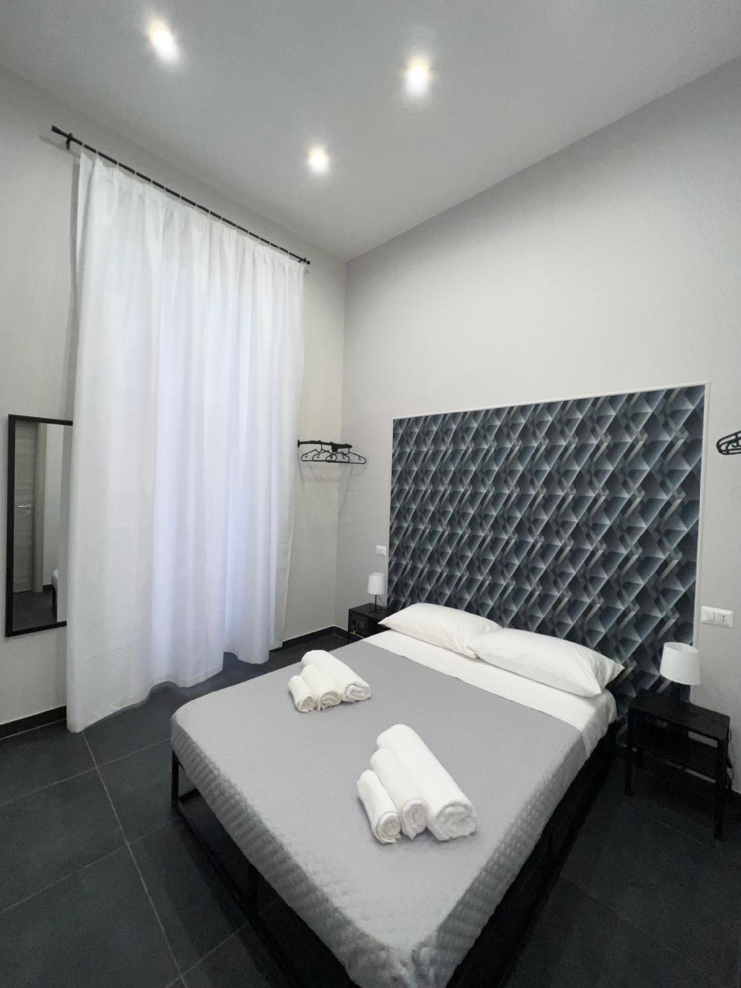 Hotel Civico Sedici à Naples Extérieur photo